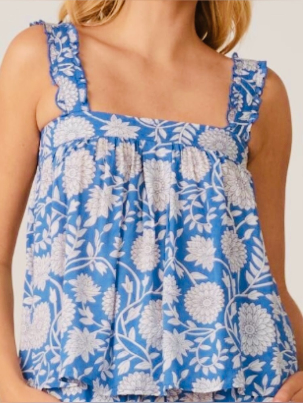 Elan -Caribbean Blue Sleeveless Floral Crop Top /Size Medium